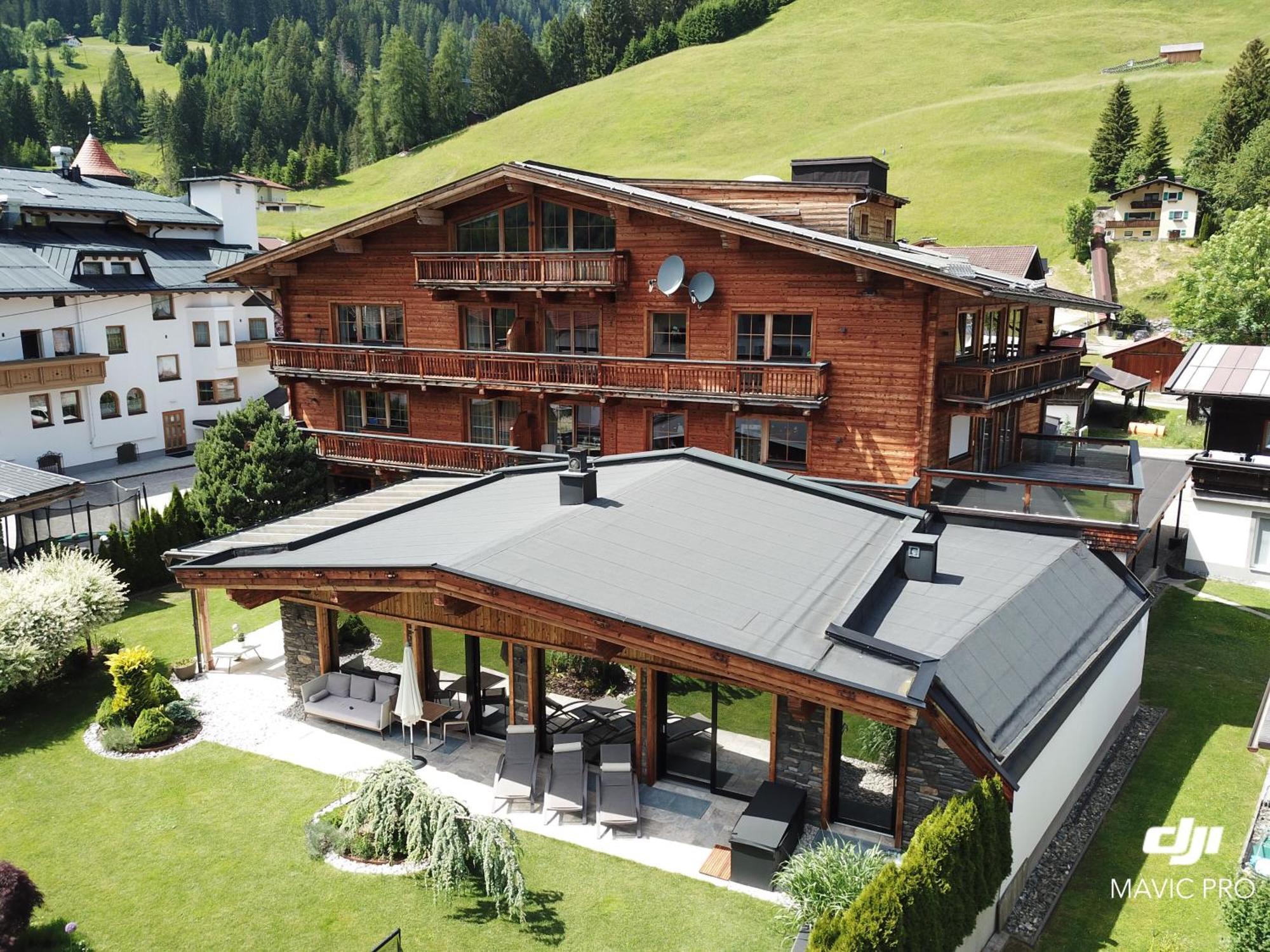 Pepi'S Suites - Lechtal Apartments Holzgau Exterior foto